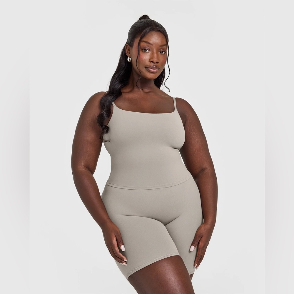 Oner Active Warm Sand Softmotion Strappy Mid Vest L